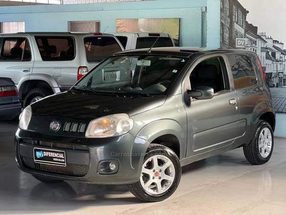 FIAT UNO 1.0 EVO VIVACE 8V FLEX 2P MANUAL